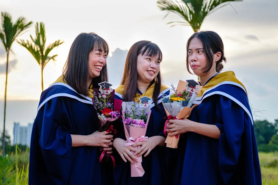 Hui Jun & friends — photograph 8