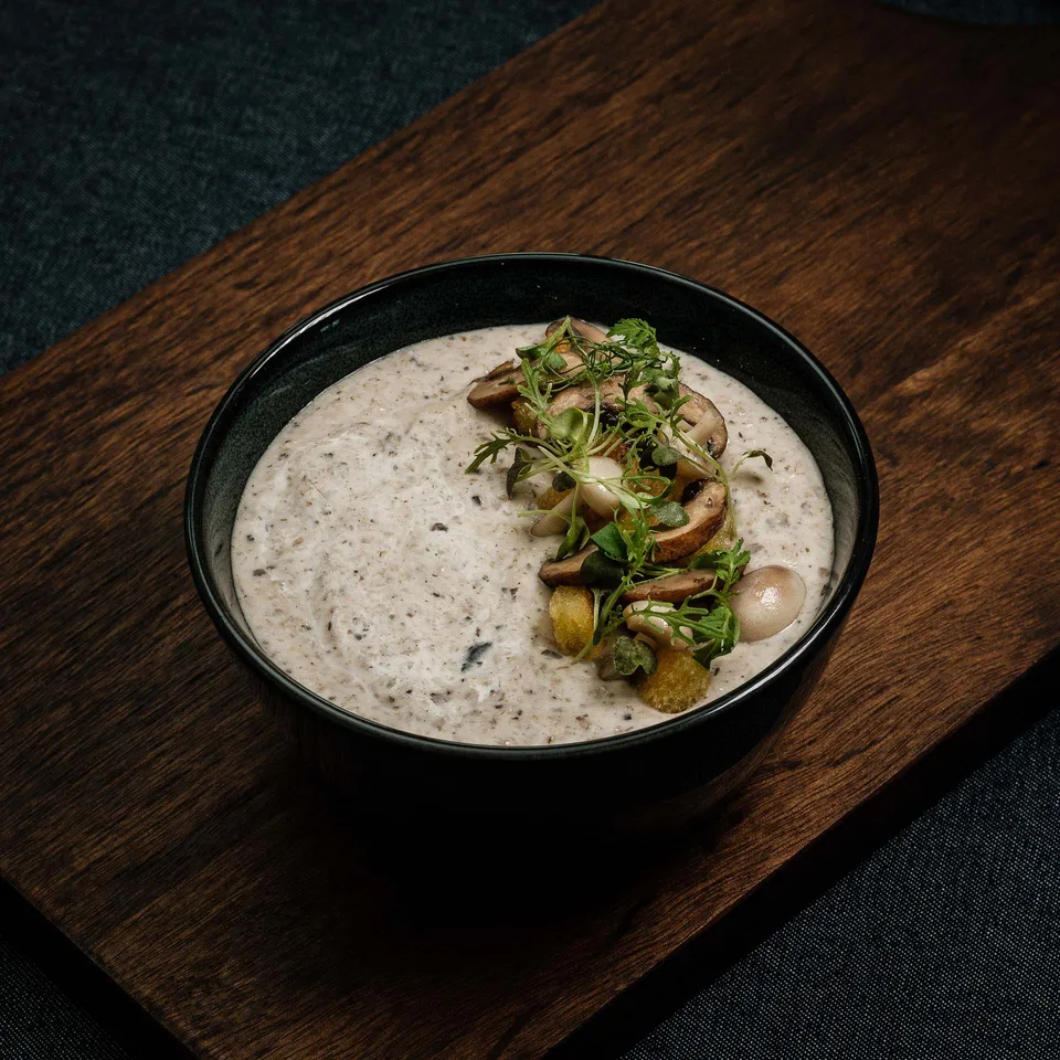 Backyard Cookery — photograph 3