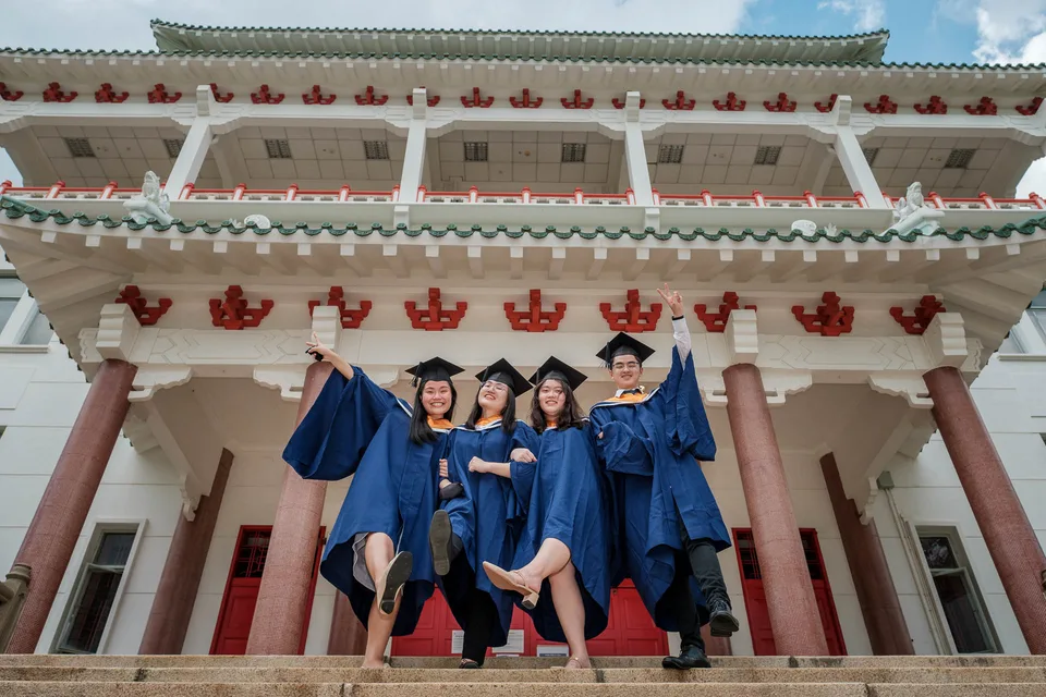 Steph & friends Graduation — photograph 18