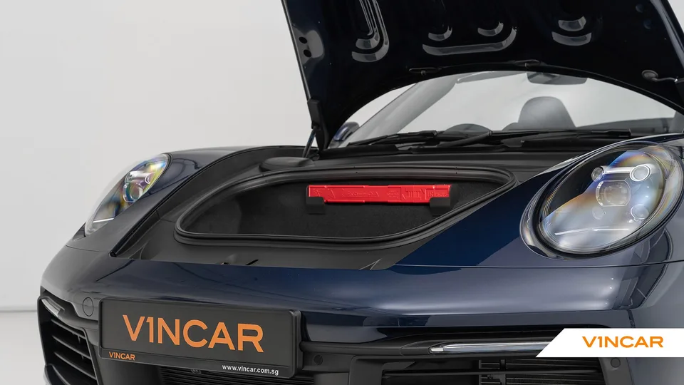 Vincar PORSCHE — photograph 2