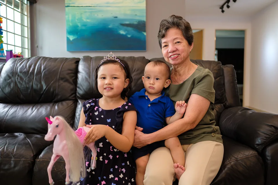 Edna & family — photograph 3